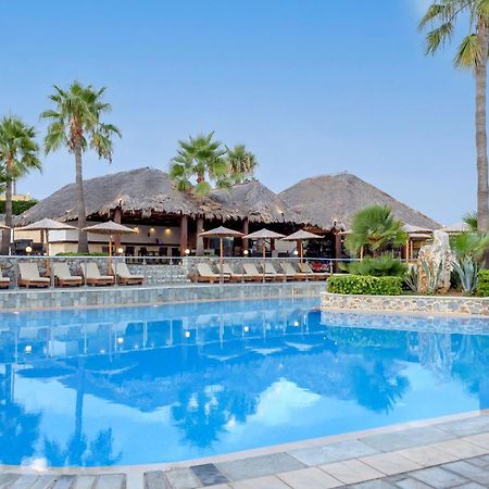 Eurohotel Theo Hotel Агия-Марина Экстерьер фото
