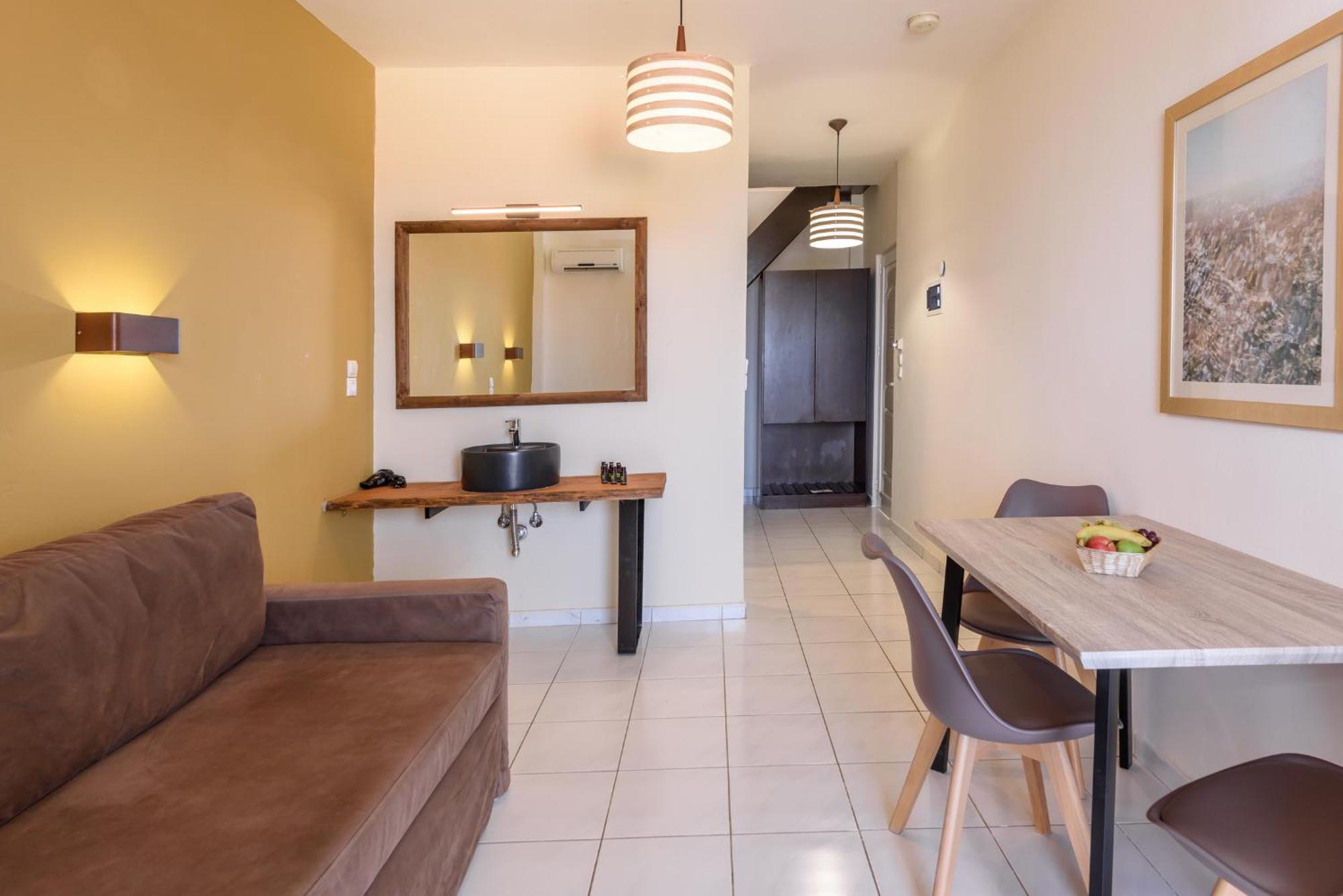 Eurohotel Theo Hotel Агия-Марина Экстерьер фото
